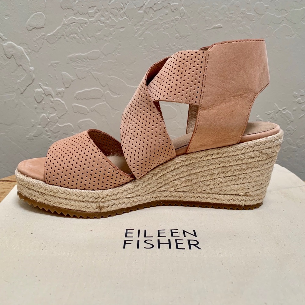 NEW Eileen Fisher 3” Blush Nude Willow Sandal 7.5